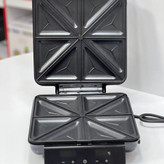 ساندویچ ساز برند بلک کوکر مدل 790