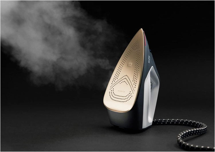 اتو بخار آاگ مدل ST8-1-8EGM