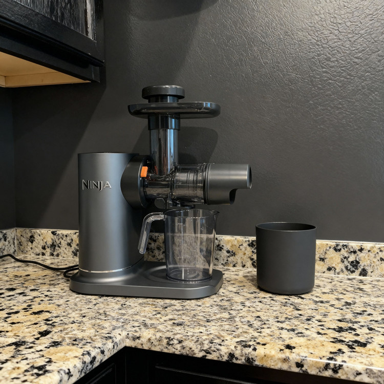 Ninja Juicer JC151UK